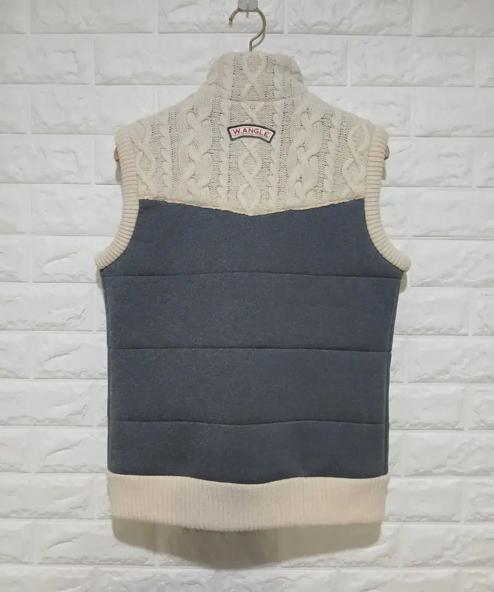 WIDE ANGLE ダウンベスト 90