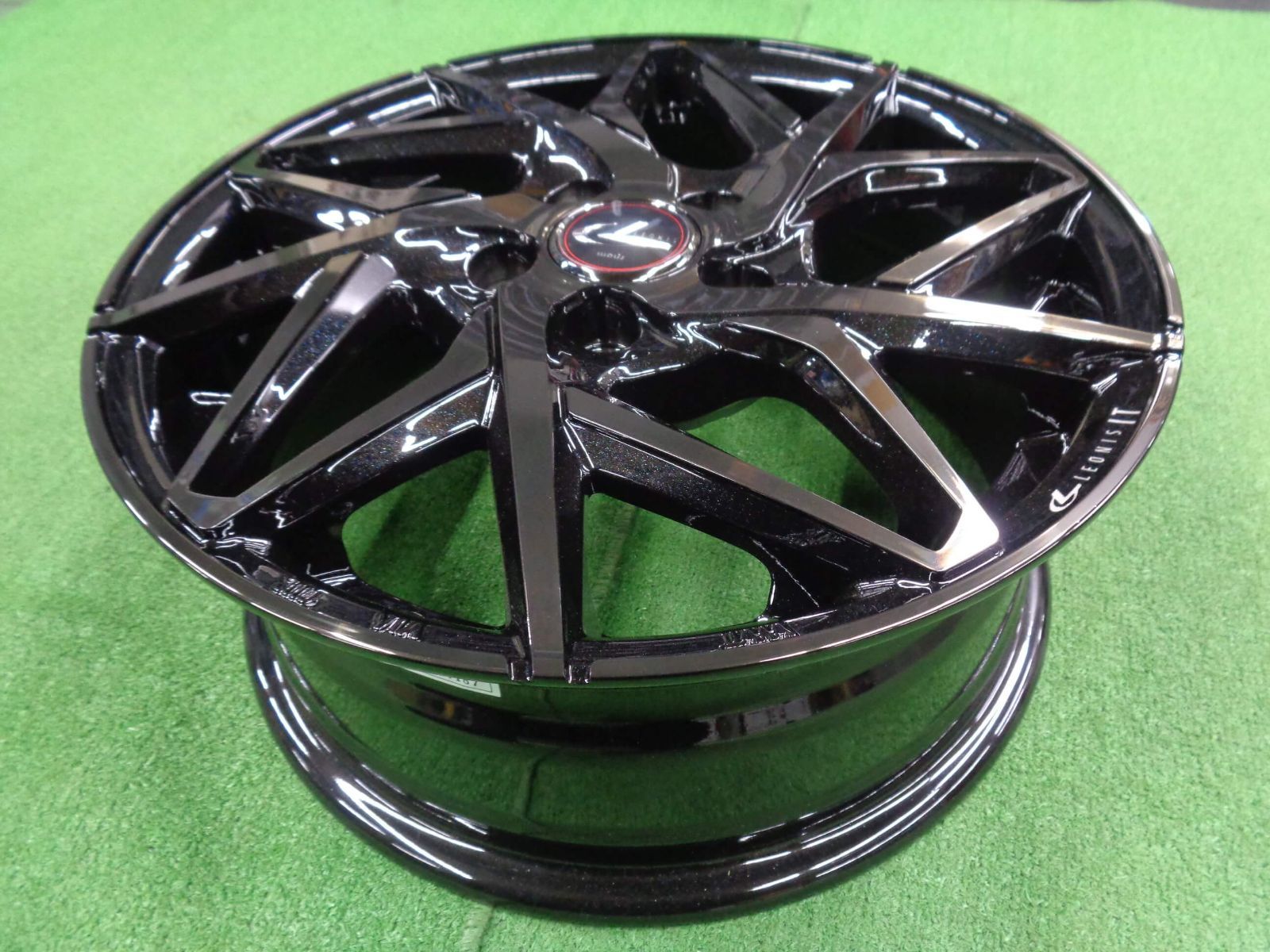 パールブラック