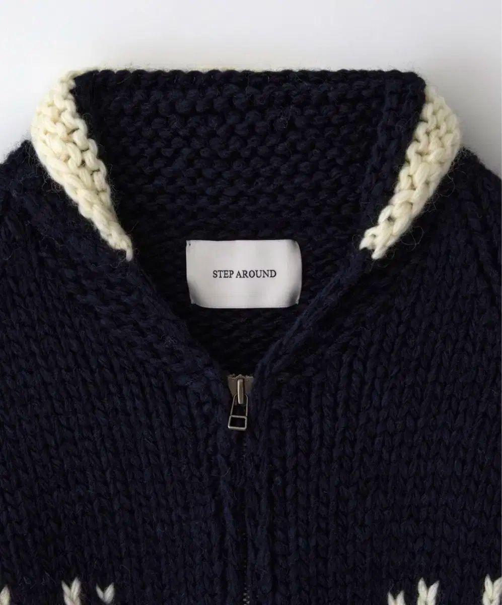 ステップアラウンド ハンドメイド カウチン カーディガン