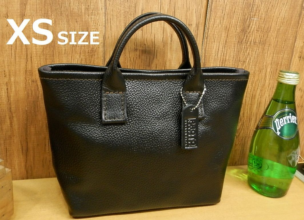 まーさま です XSサイズ 黒シュリンクレザー 天マチファスナー