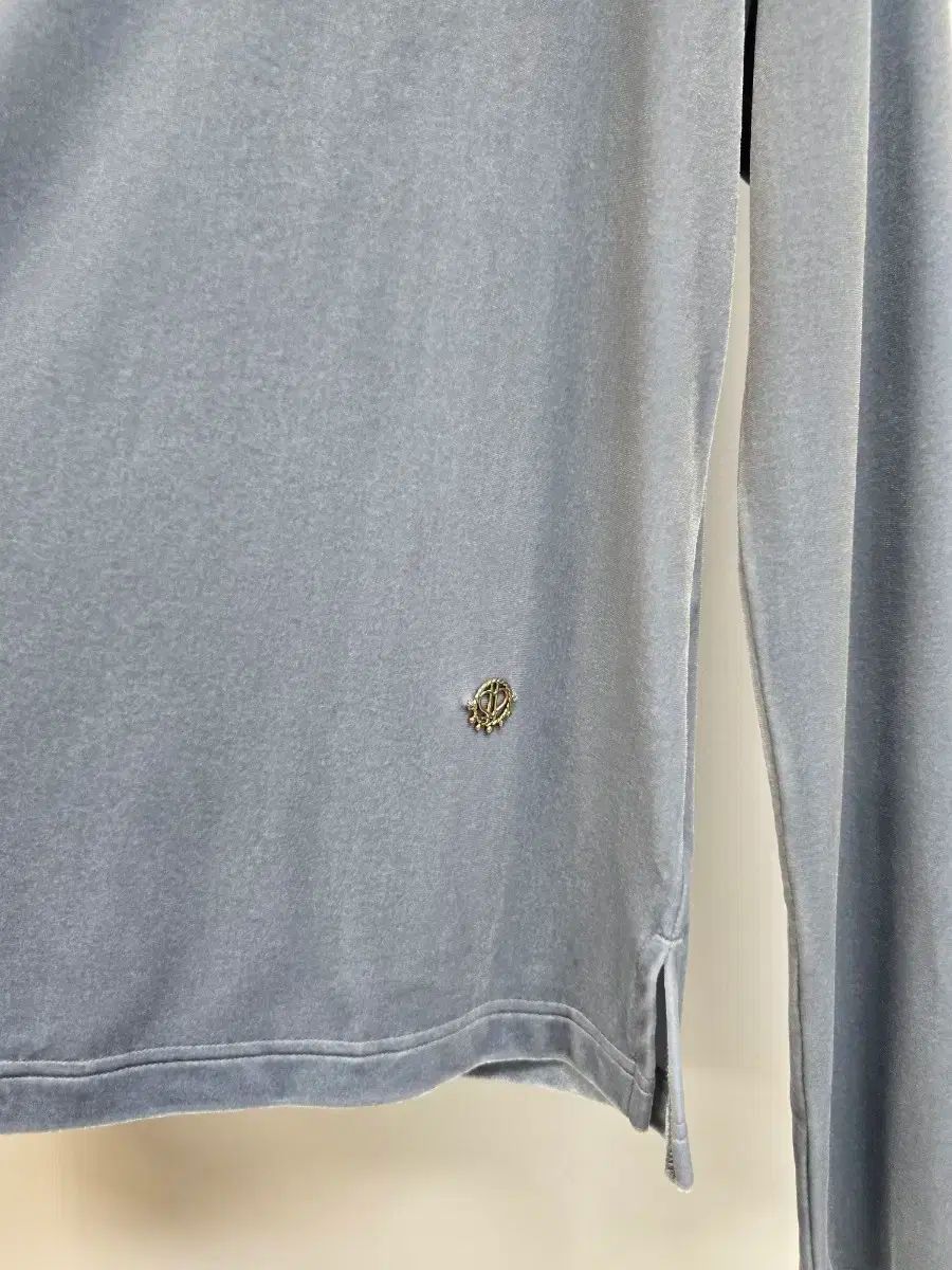 톤ダウンブルー