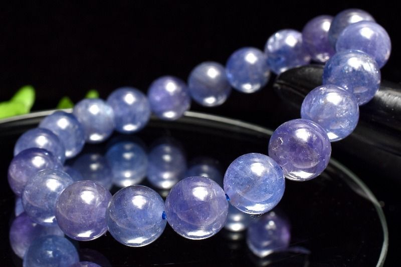 １点物 AA 群青色の結晶 タンザナイト 9 mm ブレスレット パワーストーン 天然石 _MC 680