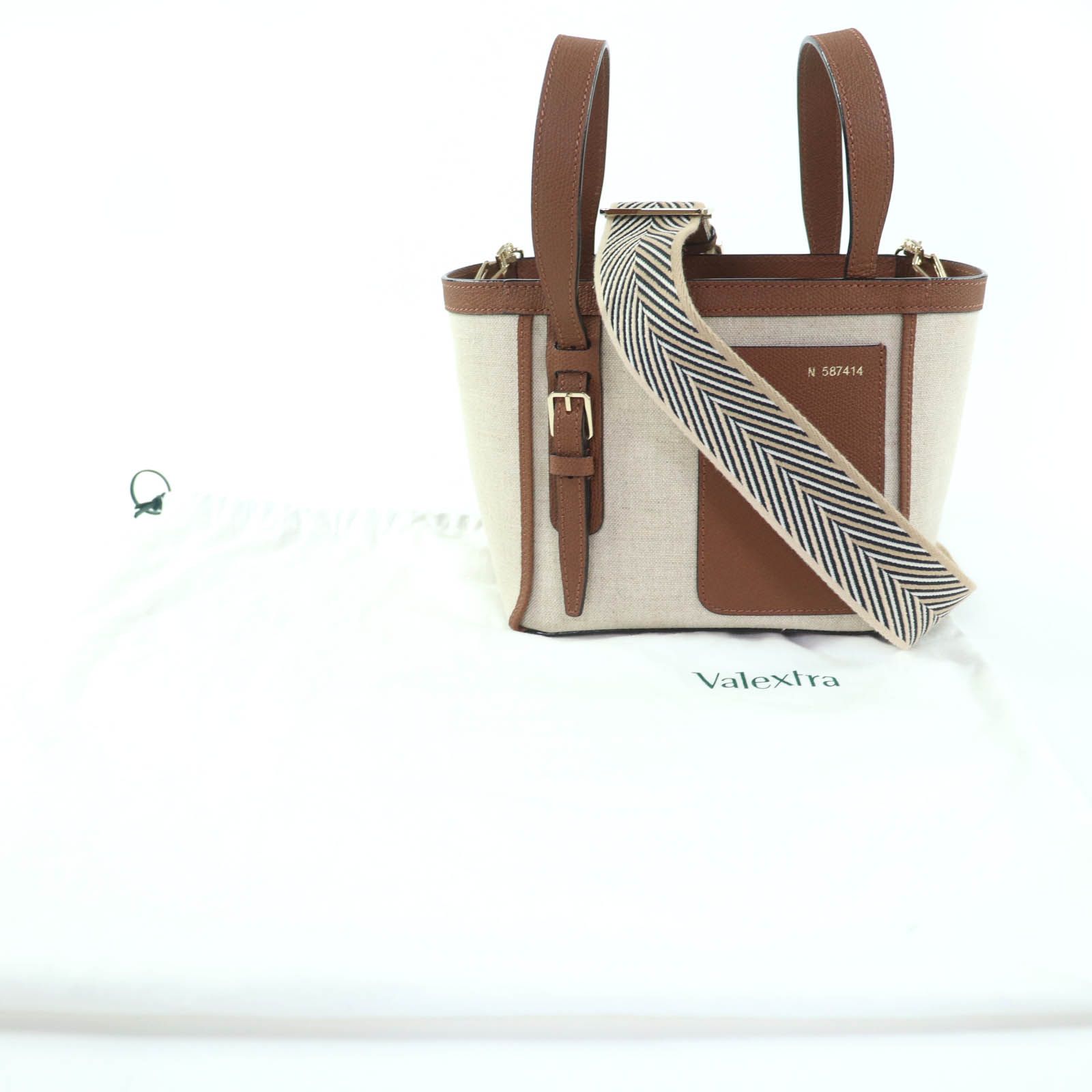 極美品☆Valextra ヴァレクストラ WBSF0086733 キャンバス レザー