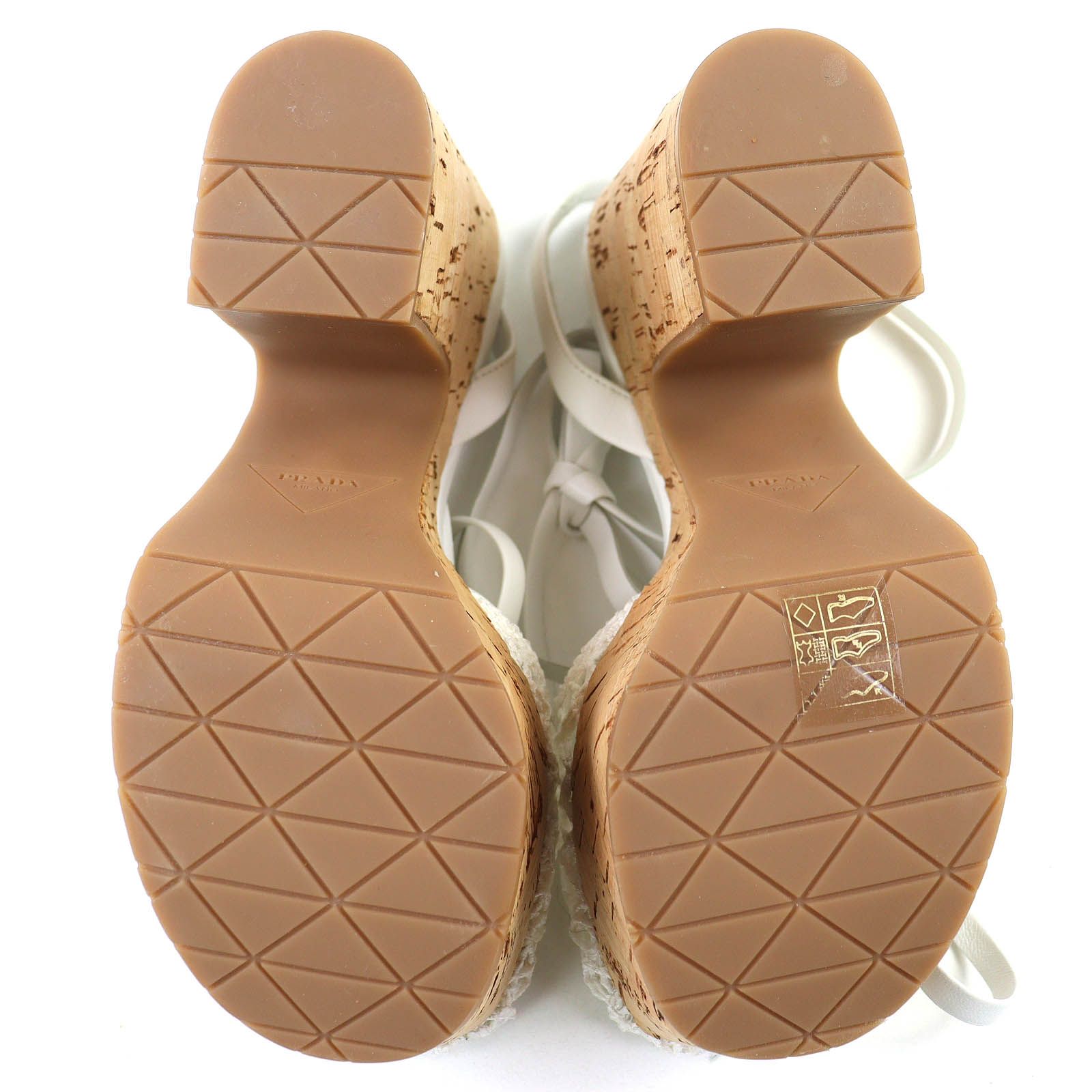 ウェッジサンダル