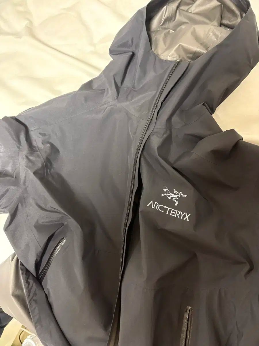 ARC TERYX アークテリクス ZETA アークス SL XL