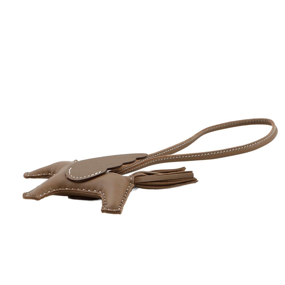 エルメス バッグチャーム ロデオPM ペガサス エトゥープ ラムスキン B刻印