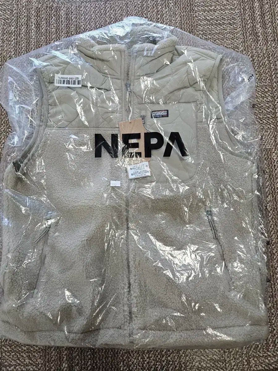 NEPA フリース ベスト ジップアップ 105サイズ ベージュ