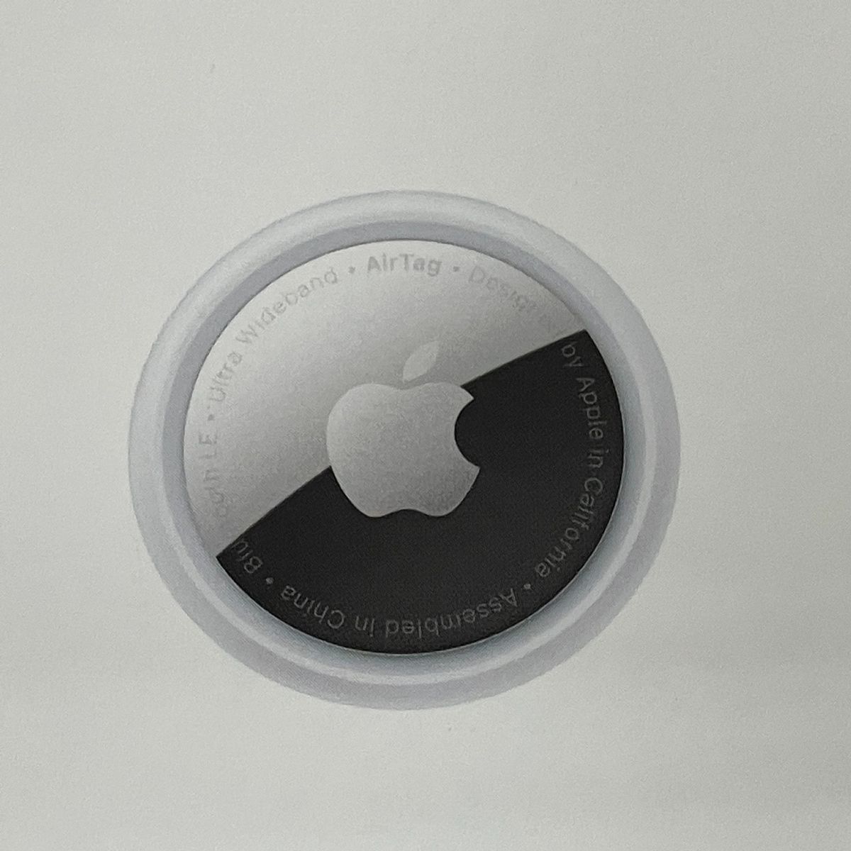 Apple AirTag コイン型デバイス MX542ZP A エアタグ 周辺アクセサリ T10610538