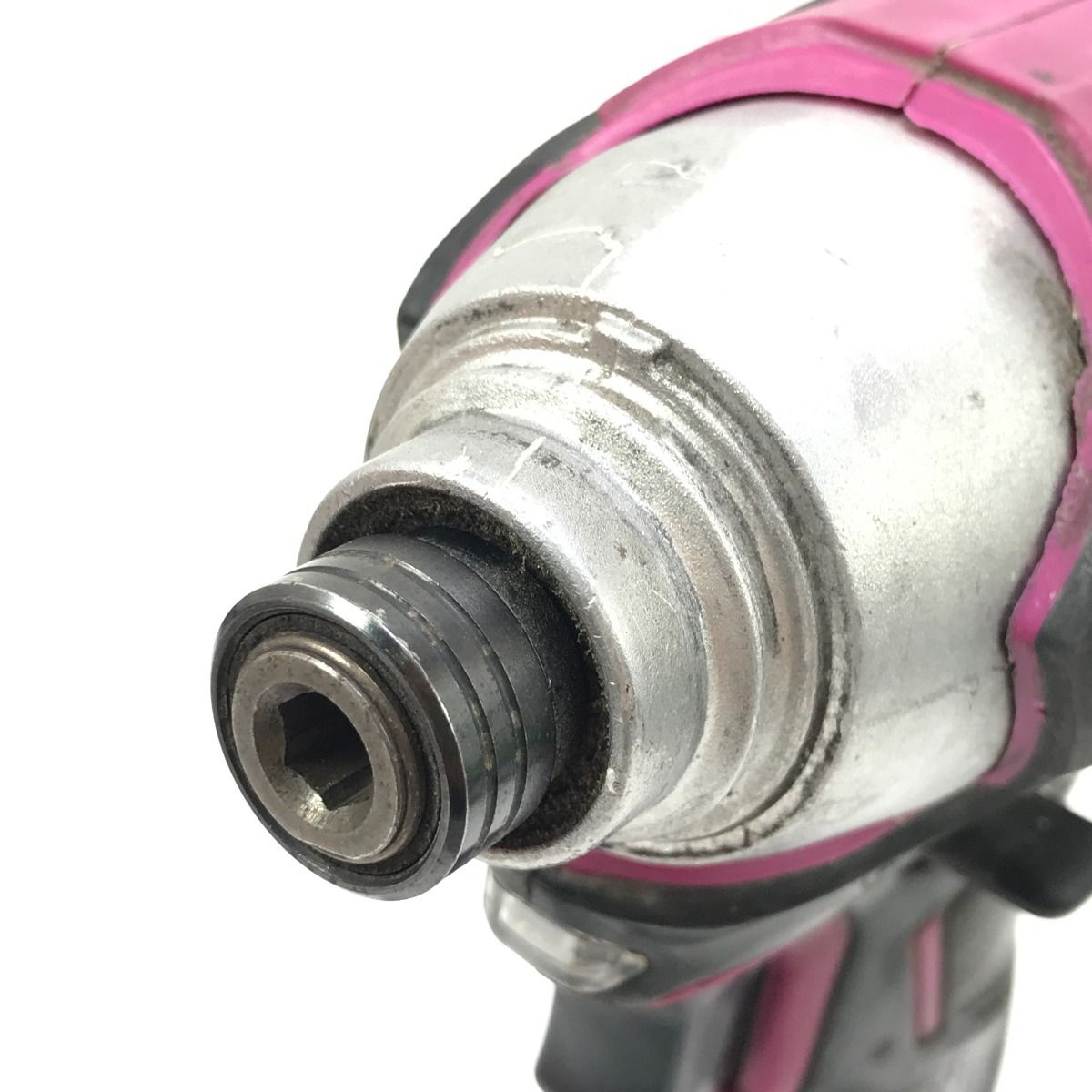 インパクトドライバ