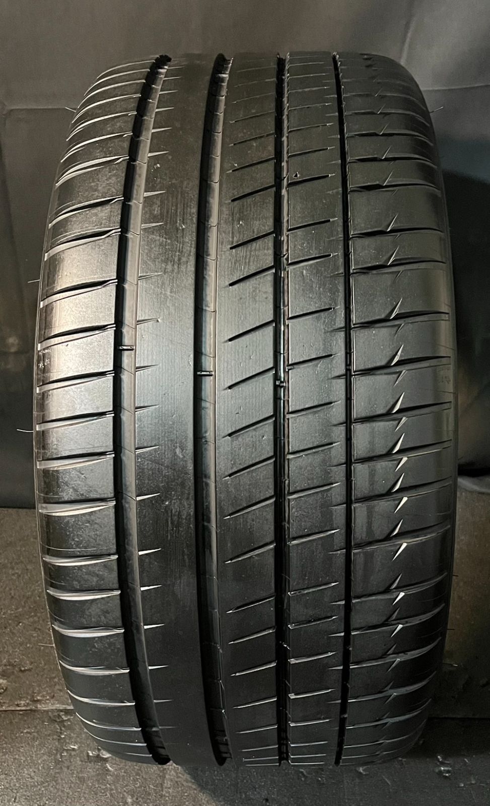 2020年製 約9 3分山 ミシュラン パイロットスポーツ PILOT SPORT 4 S K 2 285 35 R 20 1本 h_693