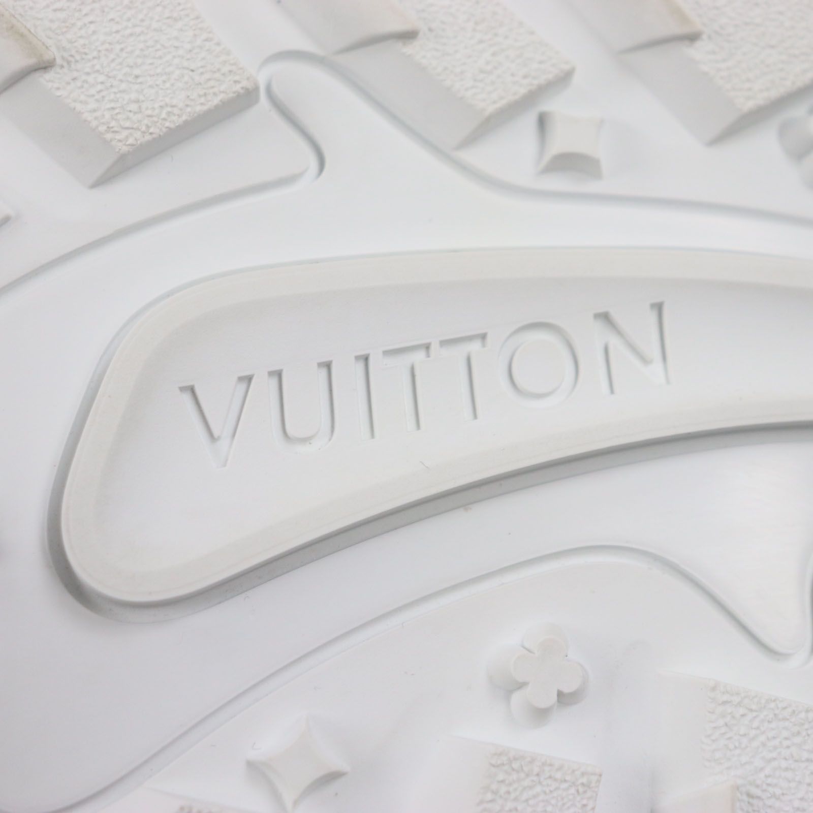 極美品▽LOUIS VUITTON ルイヴィトン 2022年製 タティックライン