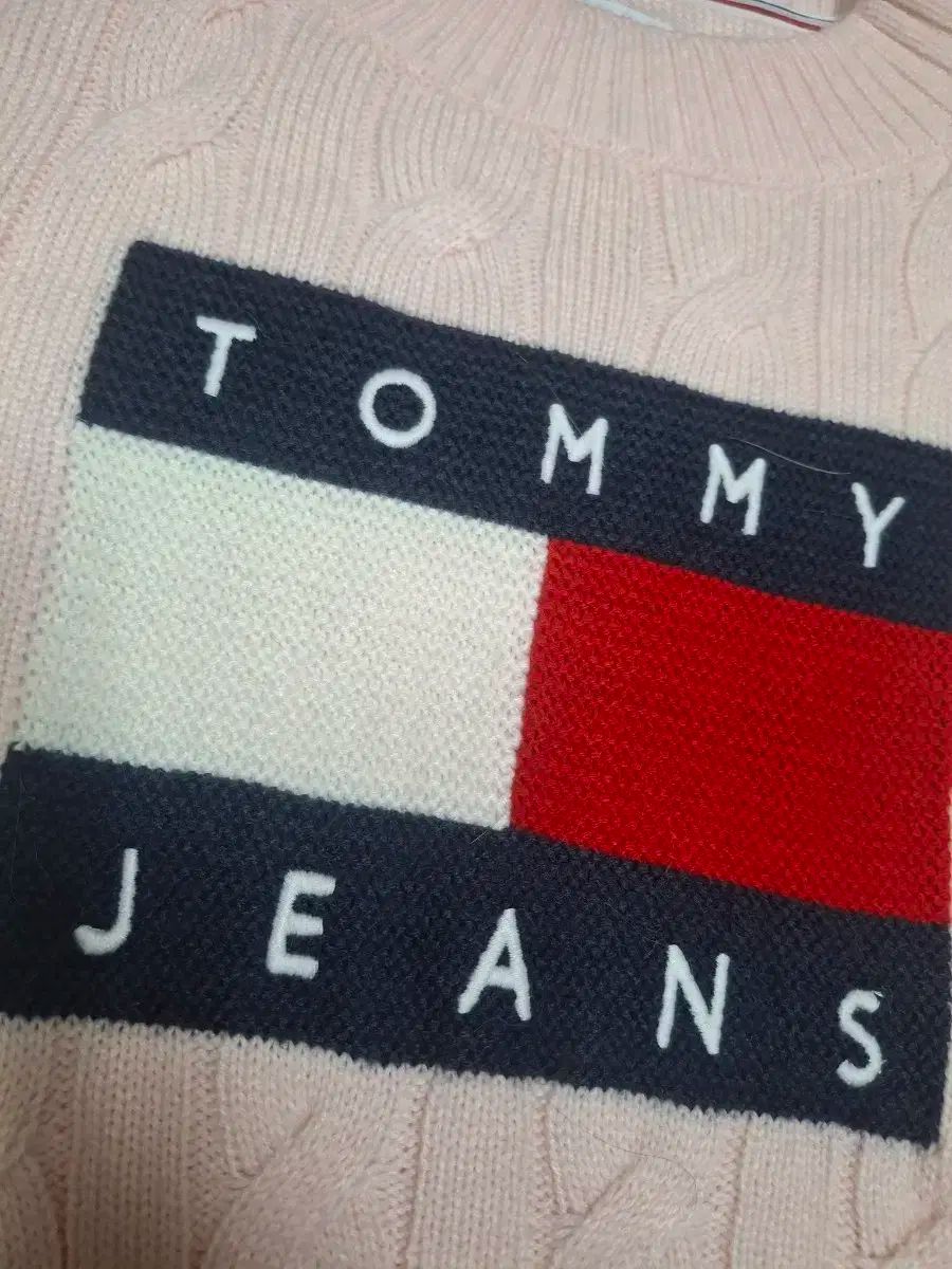  トミー ジーンズ ピンク クロップド ケーブル ニット 長袖 ニット セーター