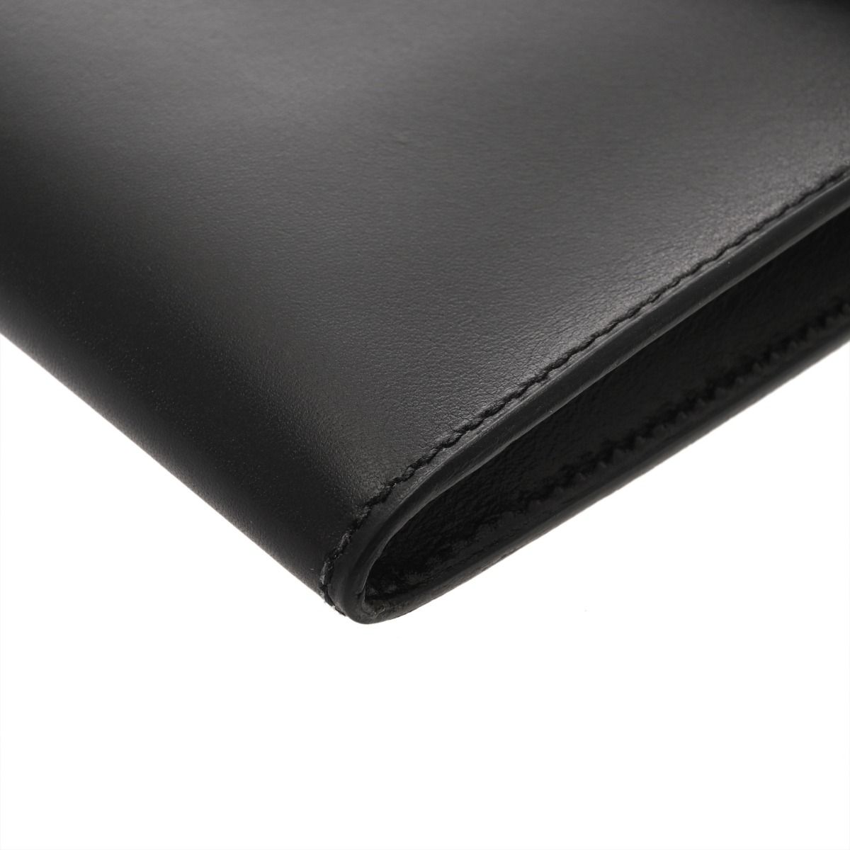 クラッチバッグ