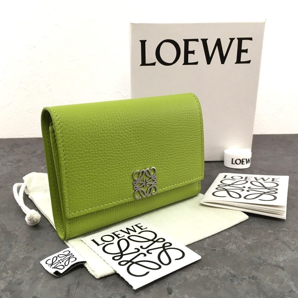 み LOEWE コンパクトウォレット グリーン 620