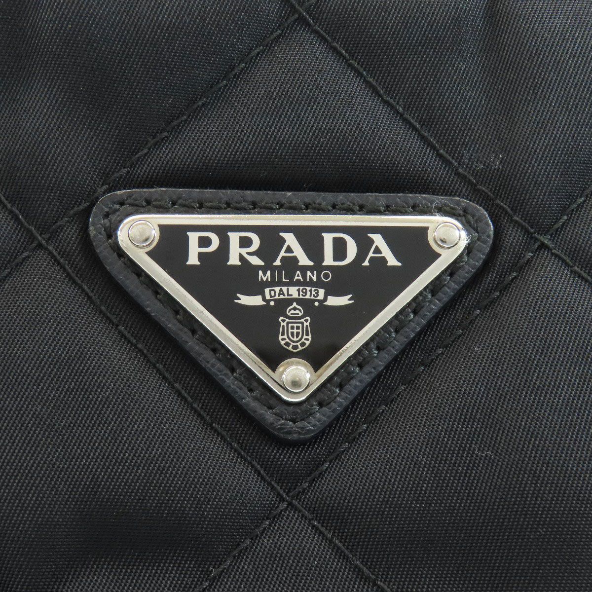 PRADA プラダ
