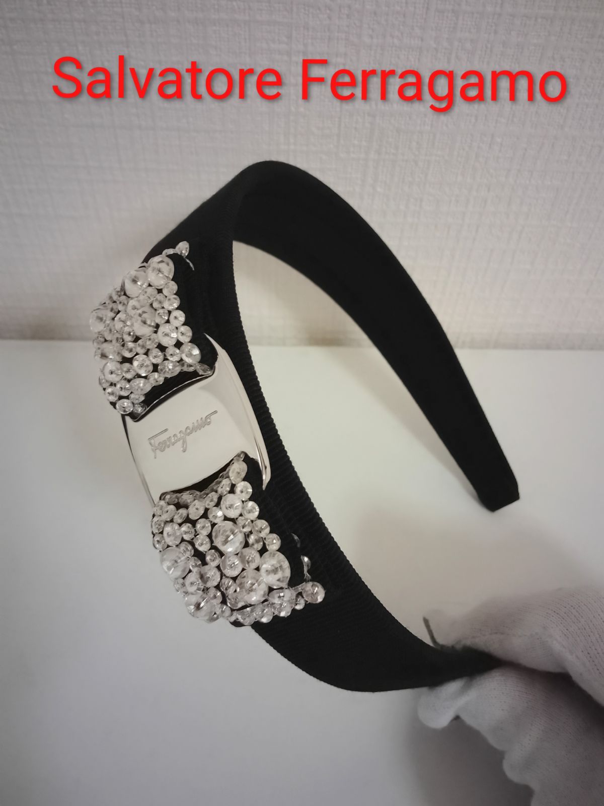 ALK62 サルヴァトーレフェラガモ ヴァラリボン カチューシャ ラインストーン付き 髪留め シルバー金具