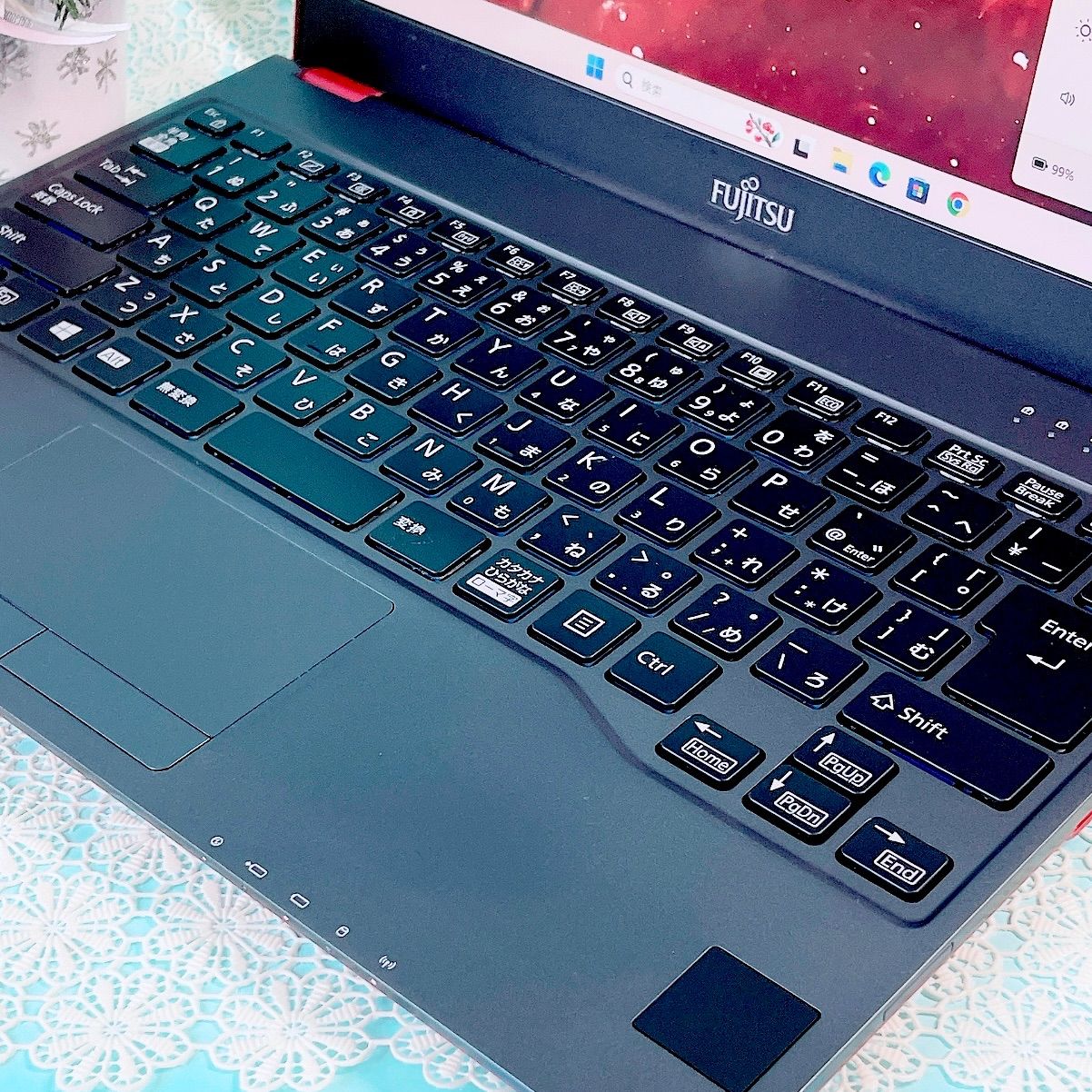 おしゃれゴールド✨新品SSD＆メモリ8GB✨すぐ使える薄型ノートパソコンカメラ付 Windows11✨️おしゃれゴールド✨️薄型ノートパソコン✨️カメラ付き