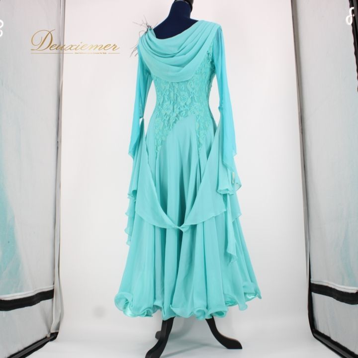 社交ダンス 衣装