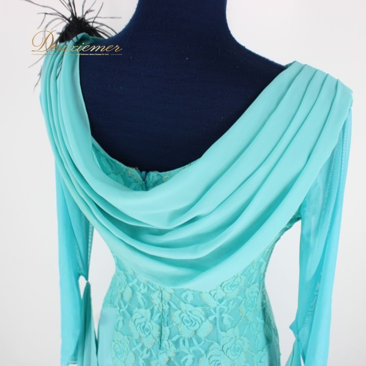 花柄レース 洗練存在感