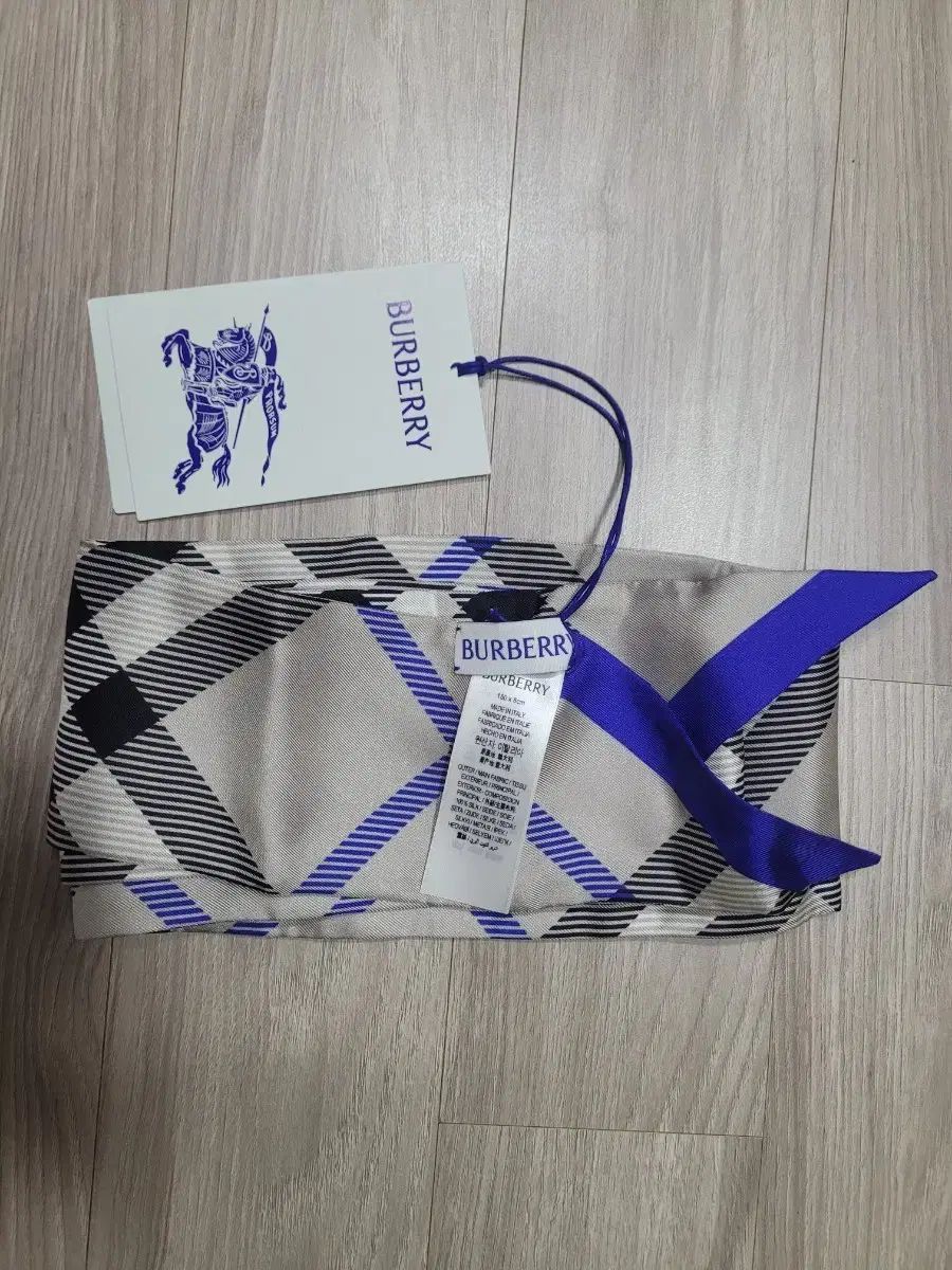 バーバリー スキニー チェック シルク スカーフ 80881381