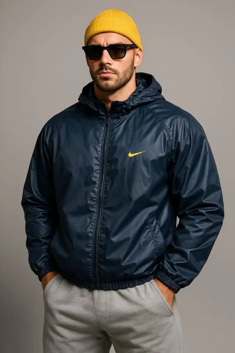 ナイキ ヒートテック ウィンドブレーカー