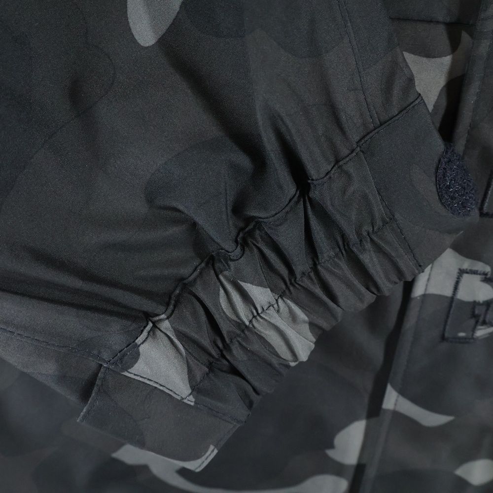 スノーボードジャケット