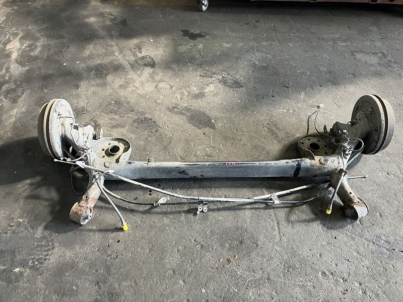 水彩画 -上野公園散策-額縁付き 新品・14営業日以内発送】ゴーリキアイランド 660302 真鍮製イーゼル