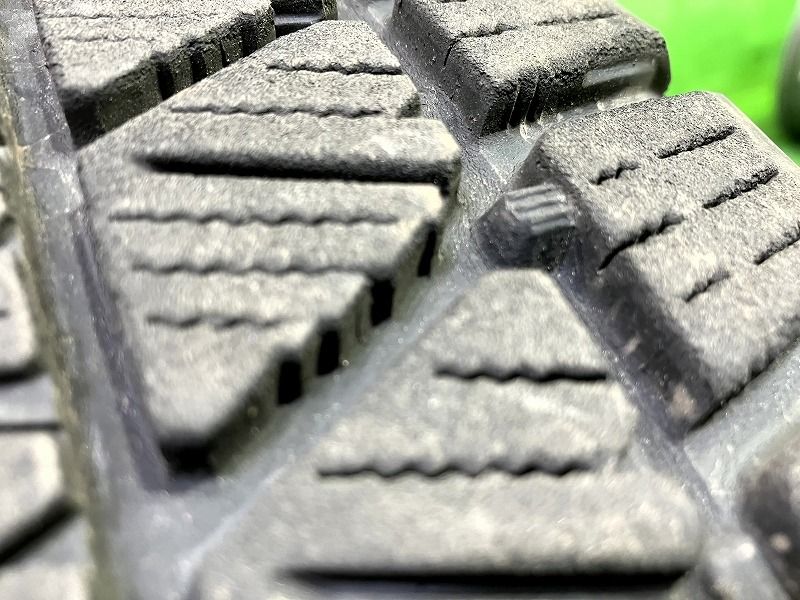  スタッドレス ブリヂストン ブリザックDM V 3 225 65 R 17 4本 8ミリ 17インチ スタッドレス