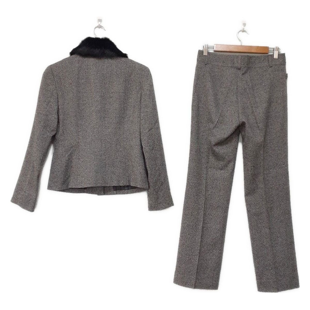NEW YORKER ニューヨーカー レディースパンツスーツ レディース - グレー