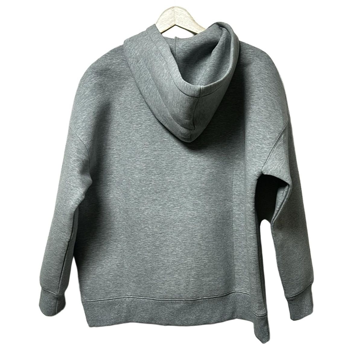 ライトグレー×黒 長袖