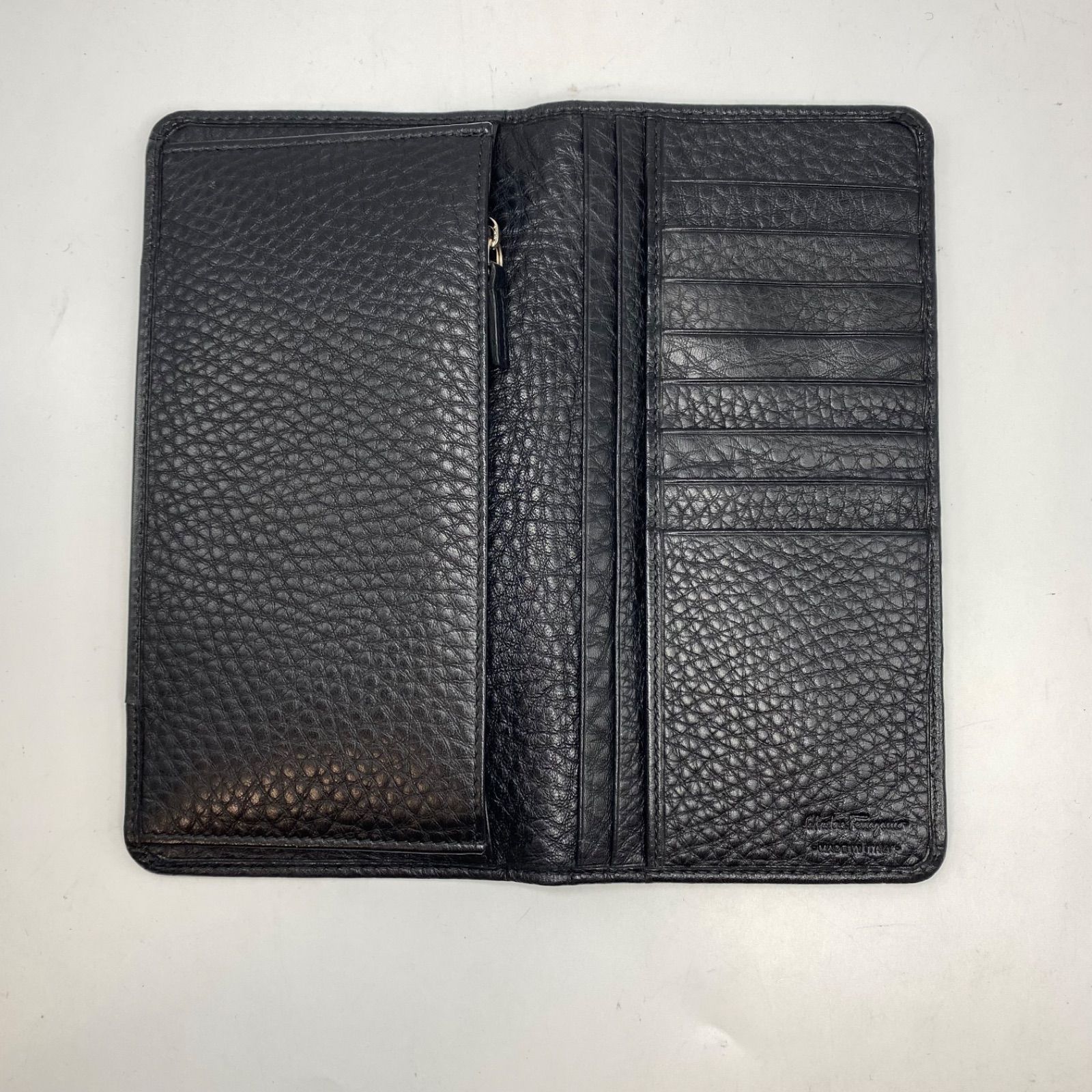 フェラガモ 長財布 2つ折り 革 黒 札入れ カード FX485 - メルカリ