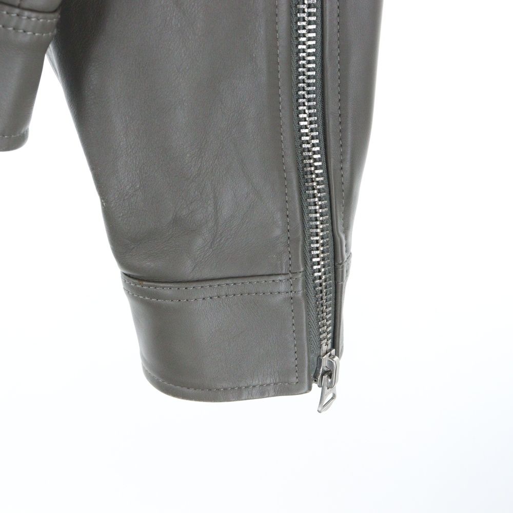 ストゥディオズ