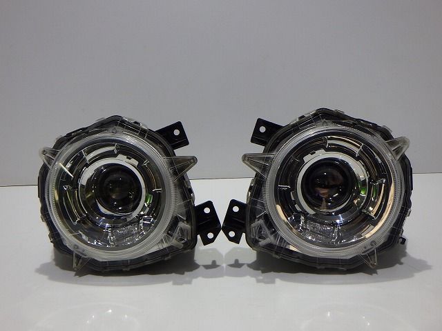 車 ジムニー ヘッドライト左右 LED JB64/74W 100-5938G 3R 35100/35300