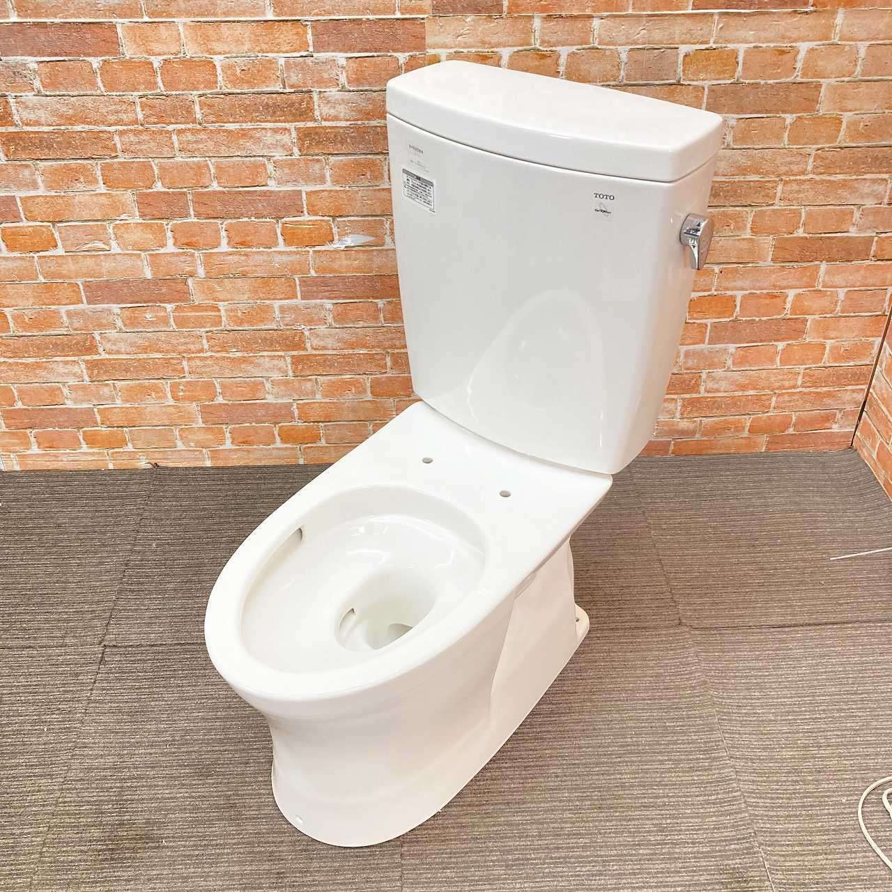 品 TOTO ピュアレストQR トイレ 洋式便器 床下排水 CS220B とタンク SH220BA のセット N11 ペールホワイト 50K