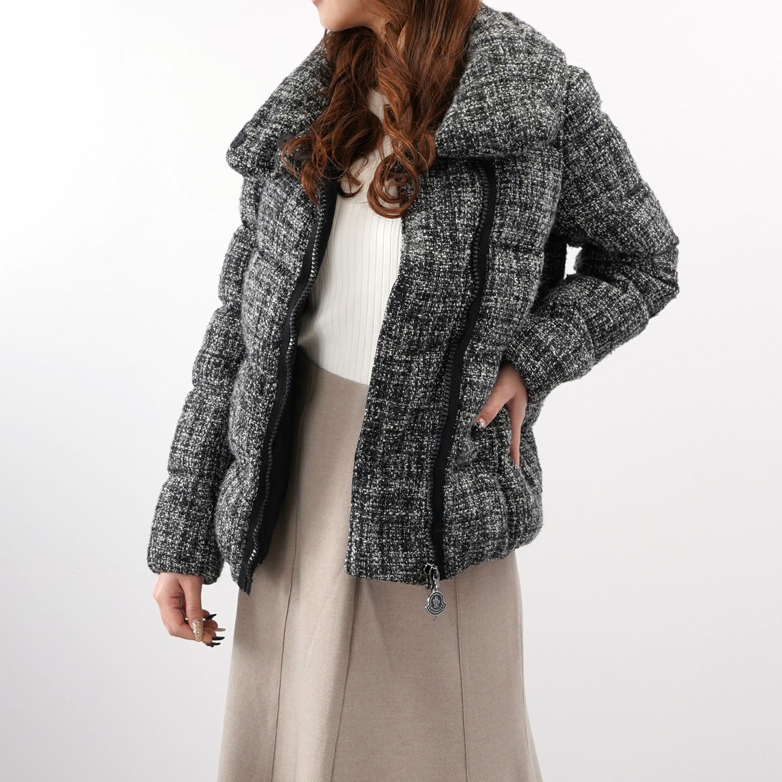 MONCLER モンクレール ラメ ツイード ダウンジャケット - メルカリ