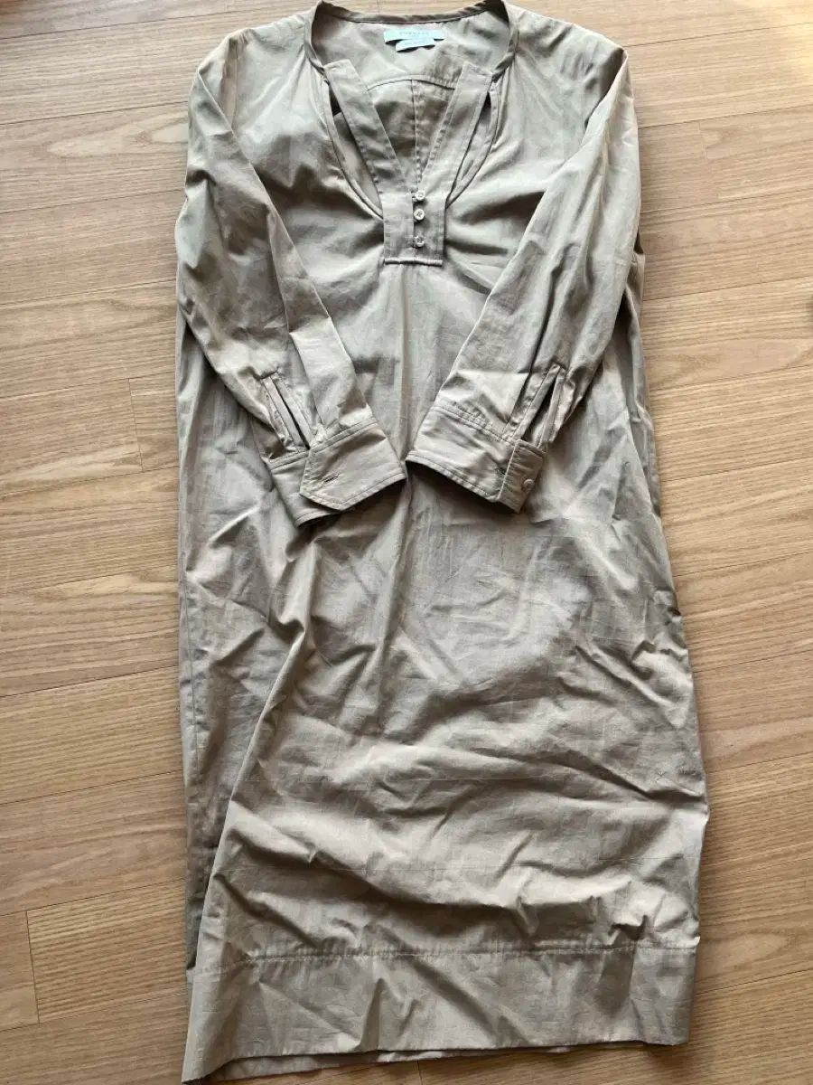 ジバンシィ シャツ ロング ONE PIECE ベージュ