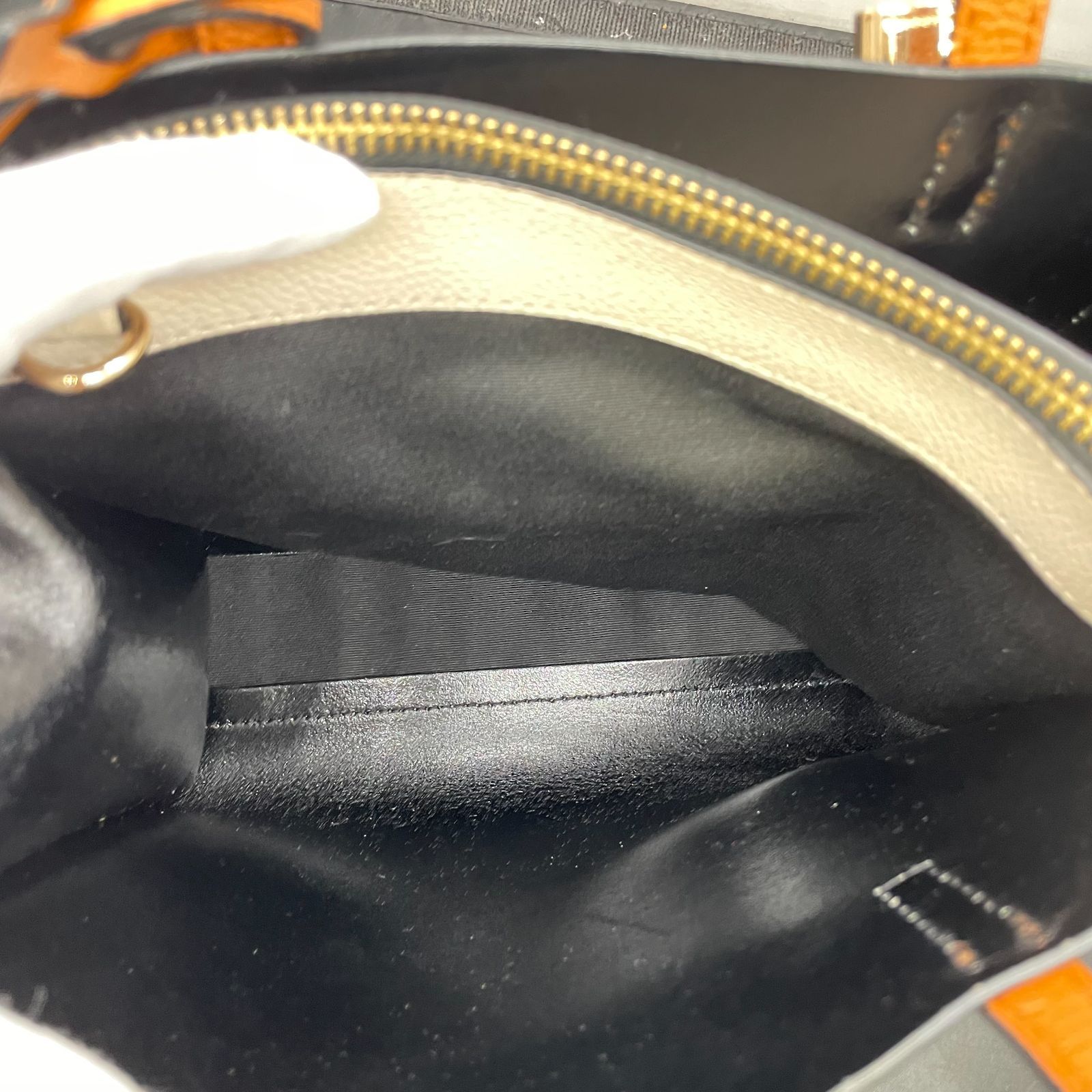 マークジェイコブス