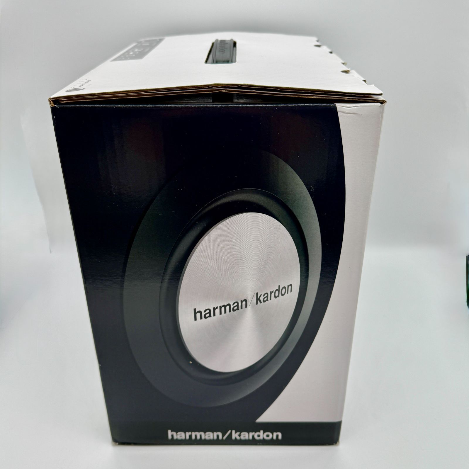 新品・未開封品】「Harman Kardon Onyx Studio」ハーマンカードン
