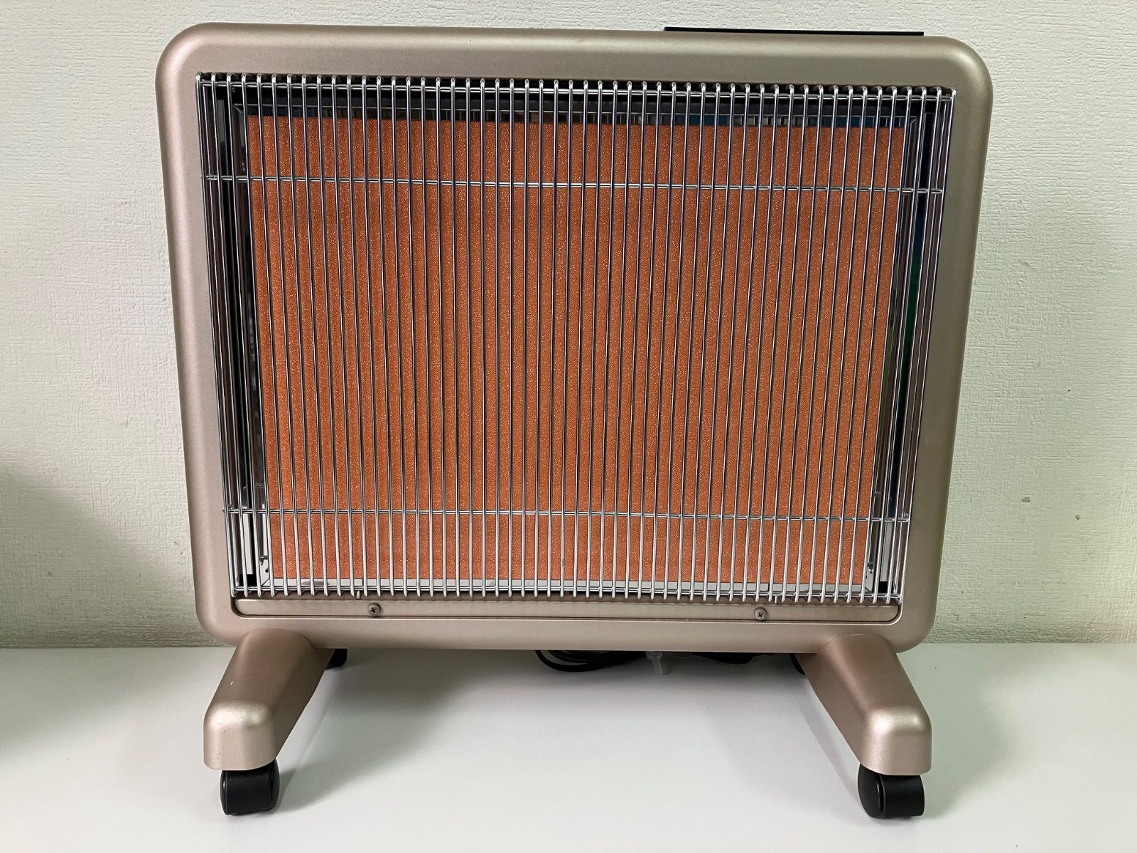 SOVRN 8.0 スケボー コンプリート コンプリートデッキ