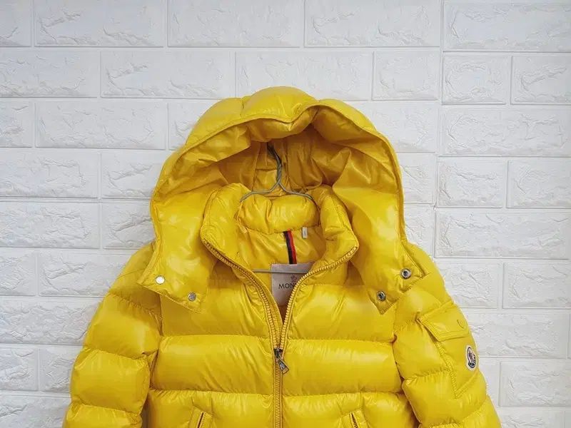モンクレール ニュー マヤ ダウン アウター キッズ 130 8 Y フード ジップアップ