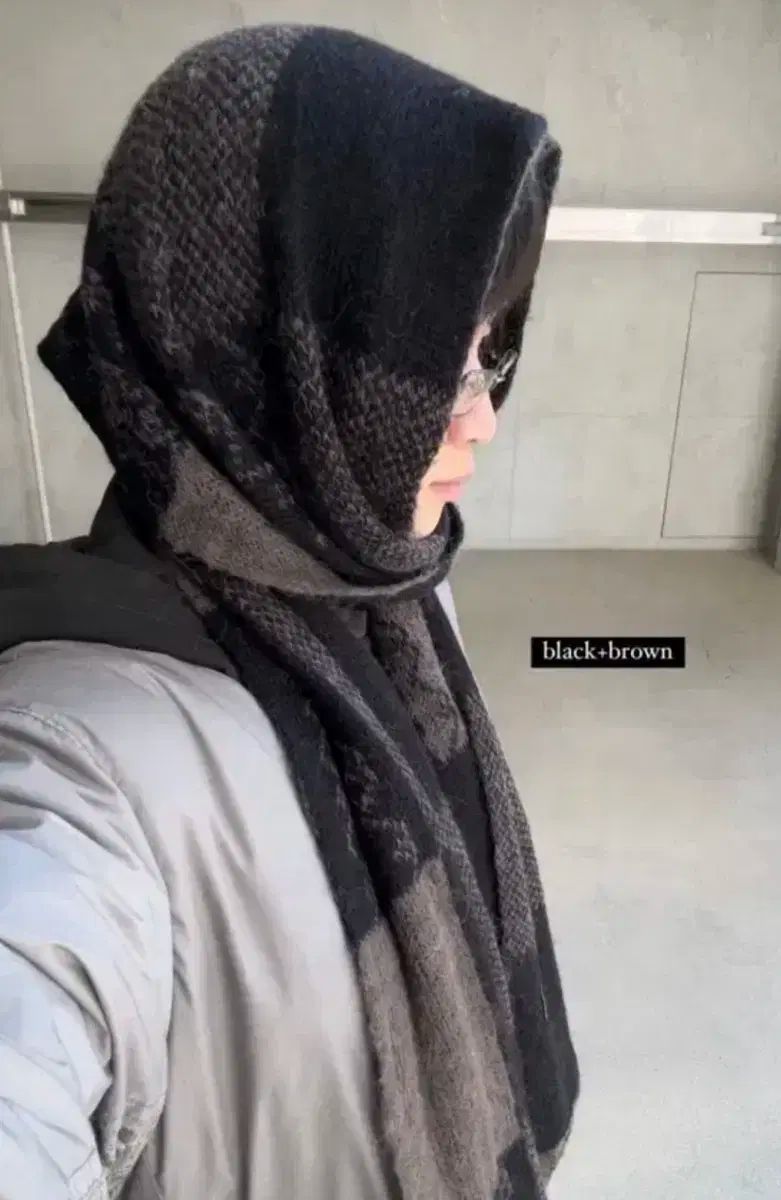 ポリテル マフラー エスニック チェッカーボード ブラックブラウン