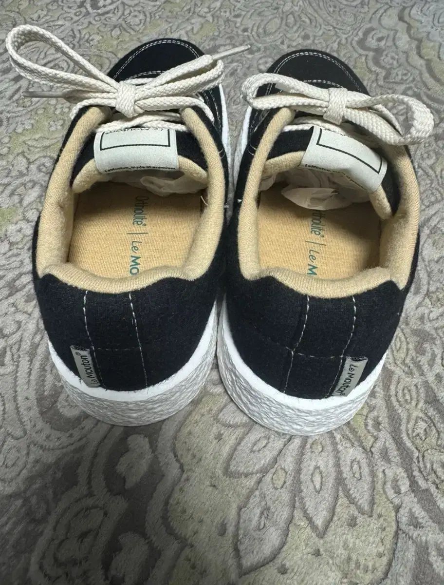 ルムートン メイト ブラック 230