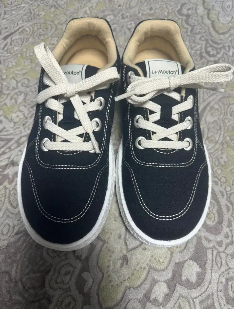 ルムートン メイト ブラック 230