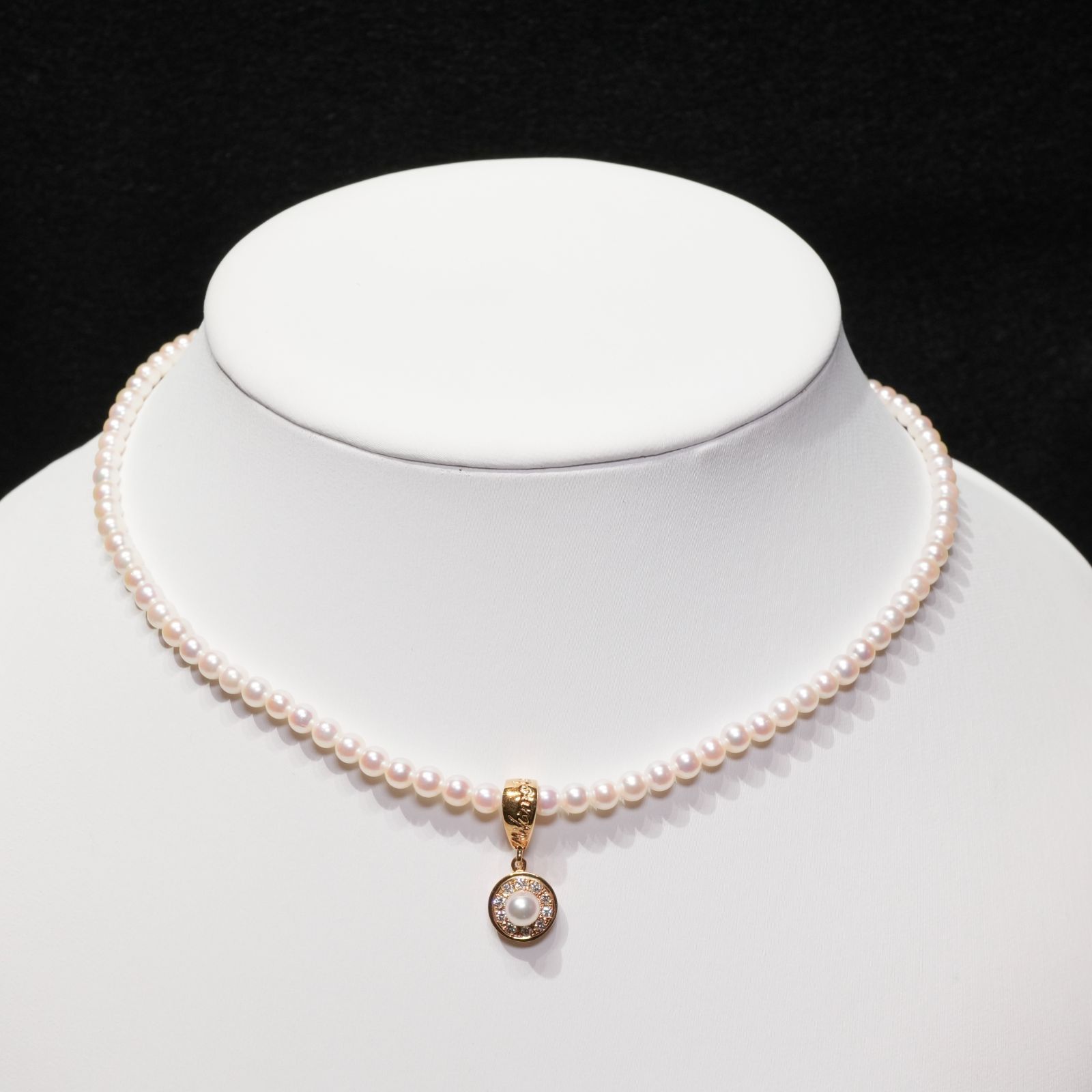 【美品】ミキモト k18 ペルリータ ベビーパール ネックレス 箱付き 美品】ミキモト k18 ペルリータ ベビーパール ネックレス 箱付き