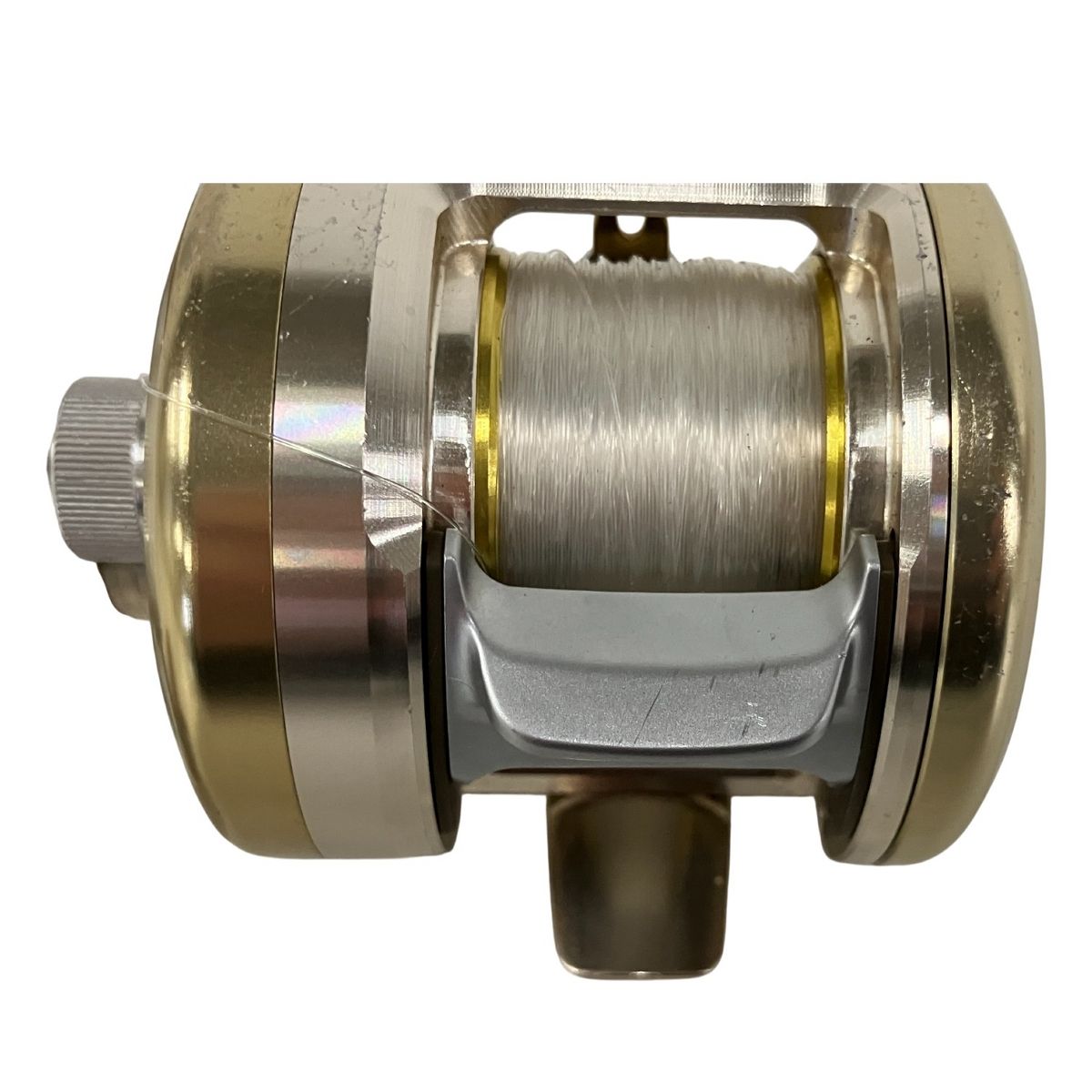 ベイトリール 釣り具