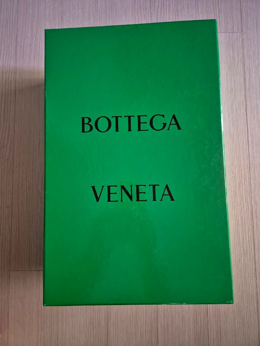 フラッシュ クロッグ