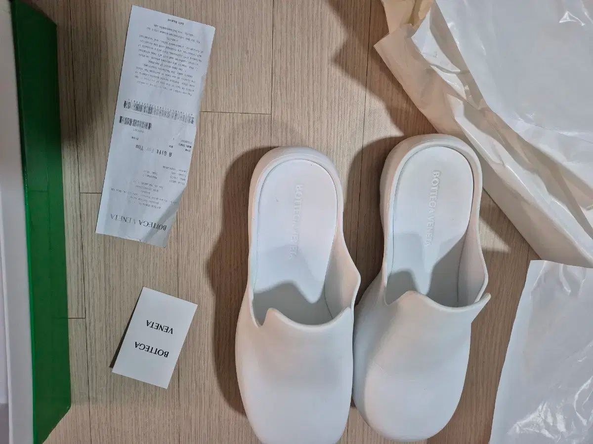 フラッシュ クロッグ