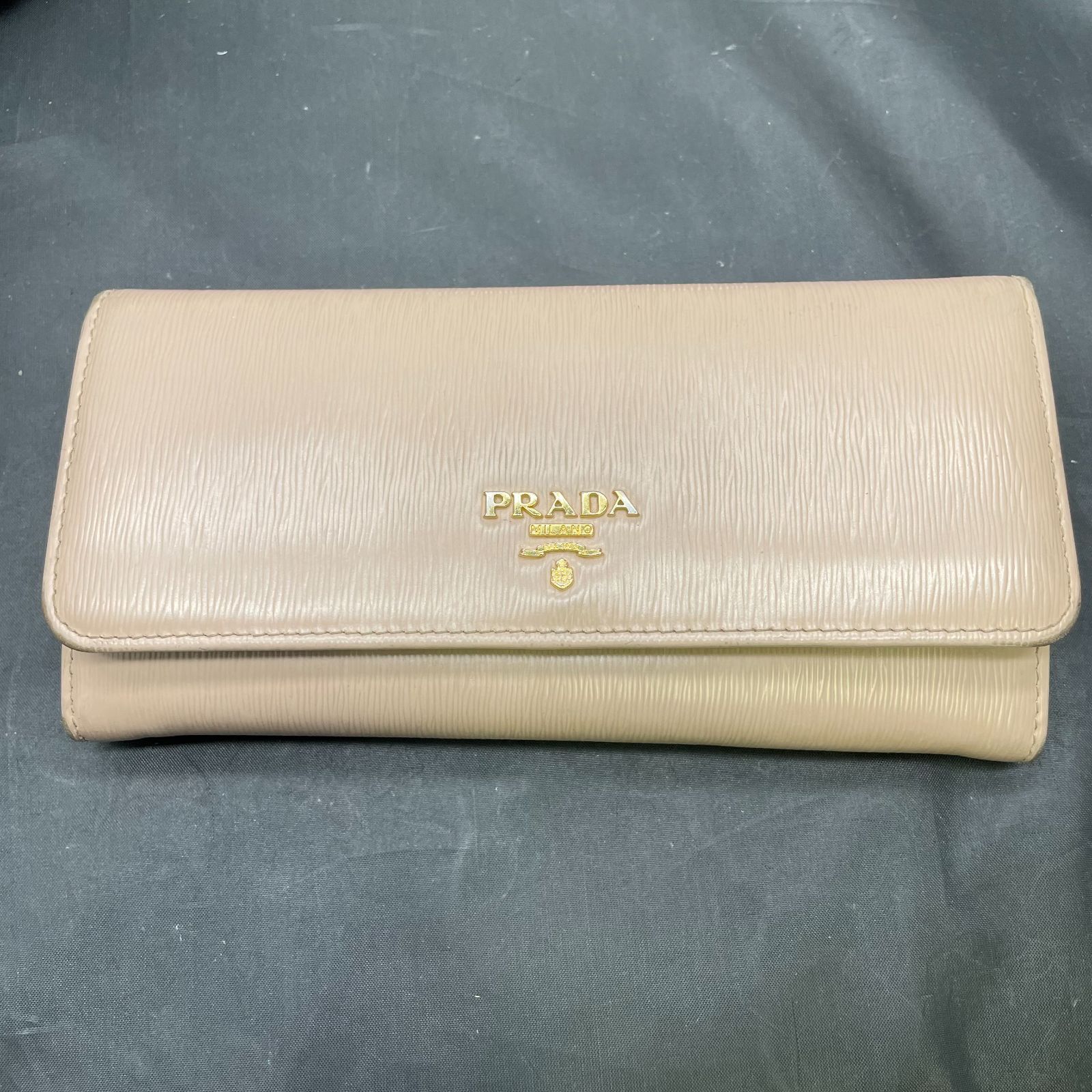 プラダ 長財布 B25111312