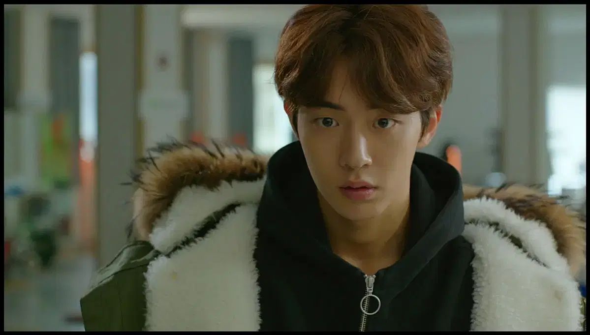 アンダーソンベル ハーフジップ フーディー