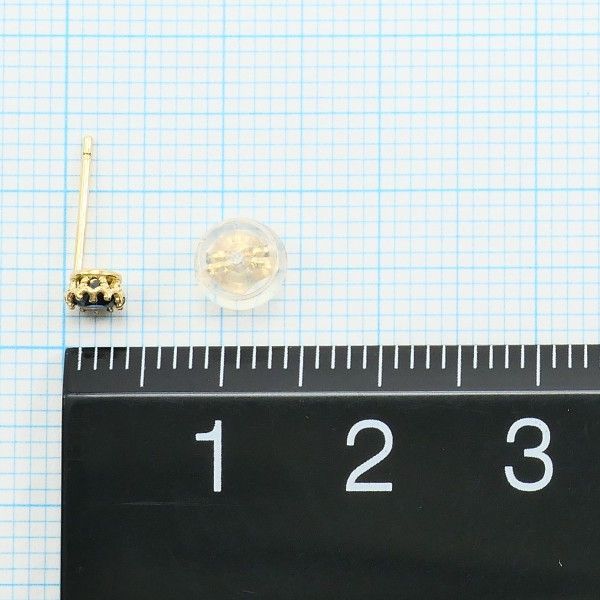 K 18 YG ピアス pierced earrings 片耳 サファイア 総重量約0.2 g